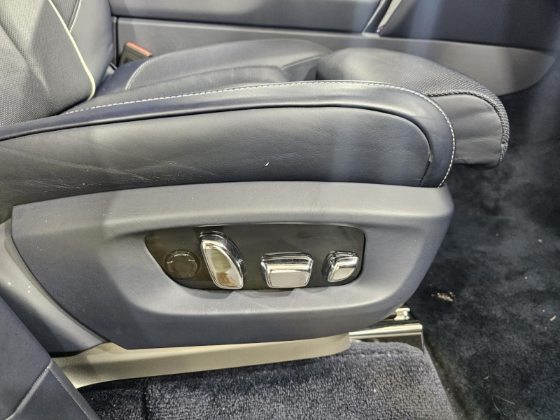 Купить Rolls-Royce Cullinan бензин 2020 id-1008609 в Киеве, Фото №6