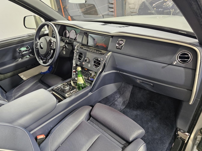 Купить Rolls-Royce Cullinan бензин 2020 id-1008609 в Киеве, Фото №8