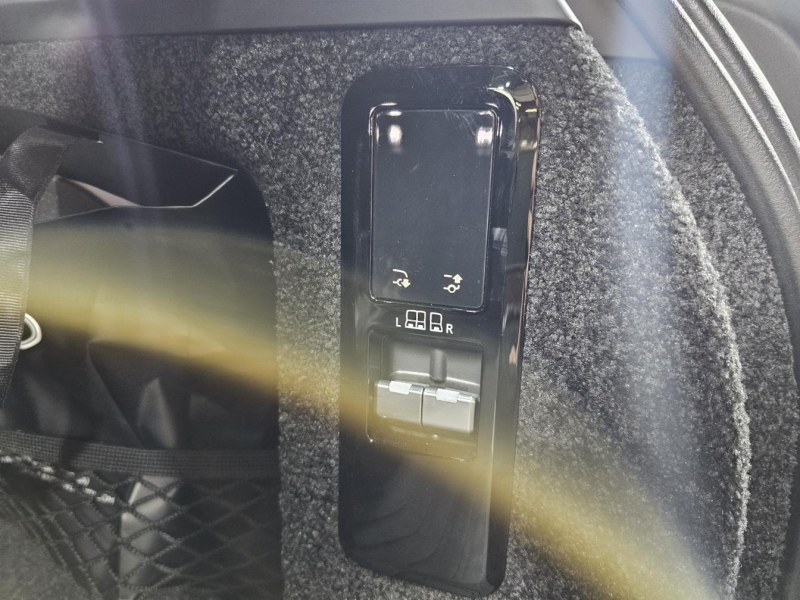 Купить Land-Rover Range-Rover HSE дизель 2023 id-1008679 в Киеве, Фото №10