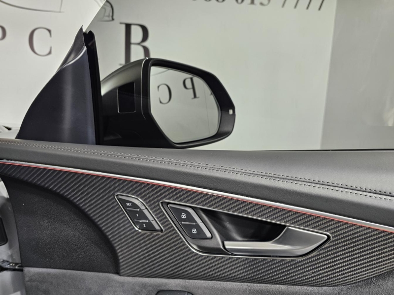 Audi RS Q8 бензин 2023 id-1008687 Купить Audi RS Q8 бензин 2023 id-1008687 в Киеве, Фото №17