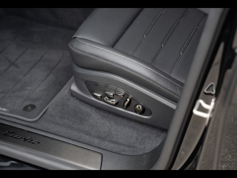 Купить Porsche Cayenne Turbo Electric бензин 2026 id-1008693 в Киеве, Фото №8
