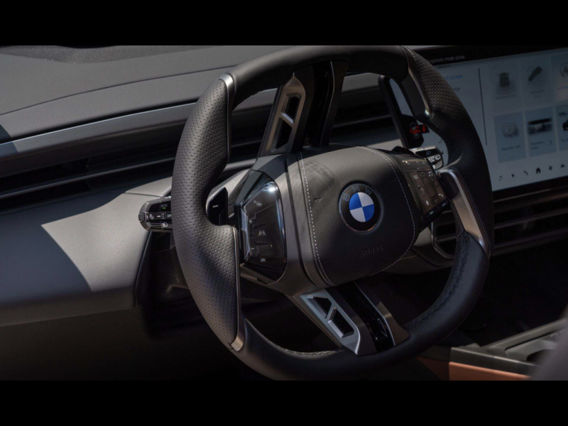 Купить BMW X5 M60e xDrive гибрид 2027 id-1008704 в Киеве, Фото №25