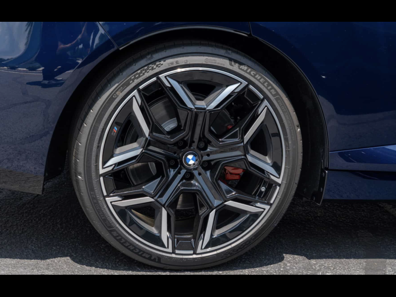 Купить BMW X5 M60e xDrive гибрид 2027 id-1008704 в Киеве, Фото №27