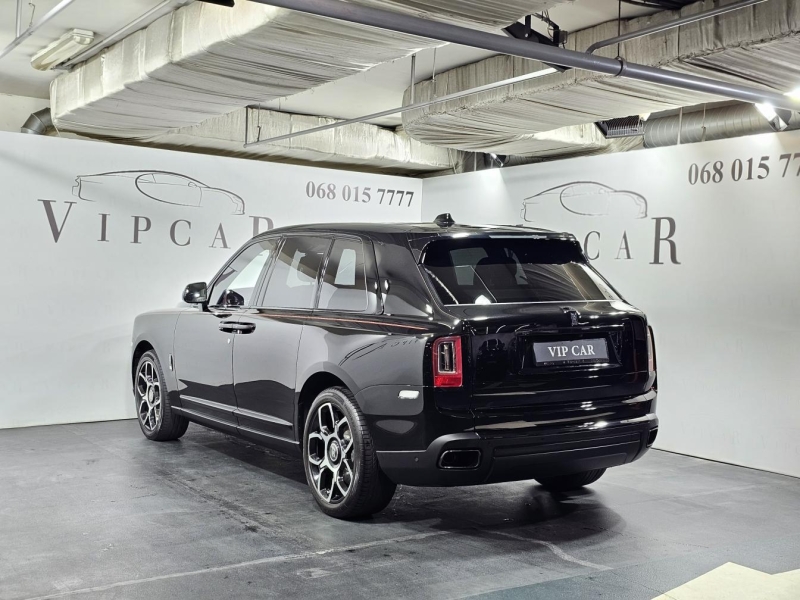 Rolls-Royce Cullinan BLACK BADGE бензин 2022 id-1008744 Купить Rolls-Royce Cullinan BLACK BADGE бензин 2022 id-1008744 в Киеве, Фото №9