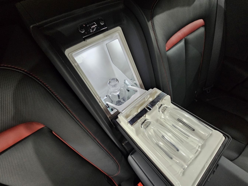Rolls-Royce Cullinan BLACK BADGE бензин 2022 id-1008744 Купить Rolls-Royce Cullinan BLACK BADGE бензин 2022 id-1008744 в Киеве, Фото №27