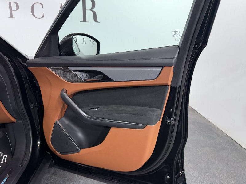 Купить Jaguar F-Pace SVR бензин 2023 id-1008774 в Киеве, Фото №35
