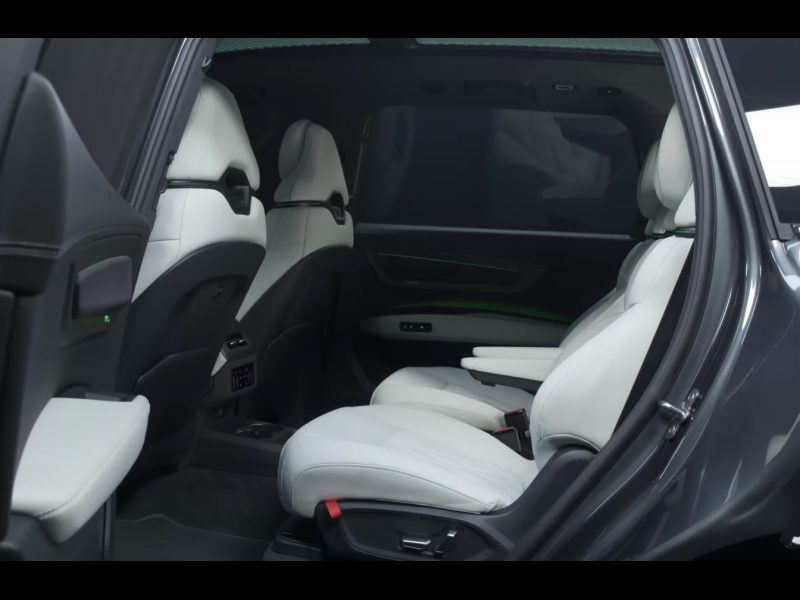 Audi SQ9 V8 бензин 2026 id-1008812 Купить Audi SQ9 V8 бензин 2026 id-1008812 в Киеве, Фото №20