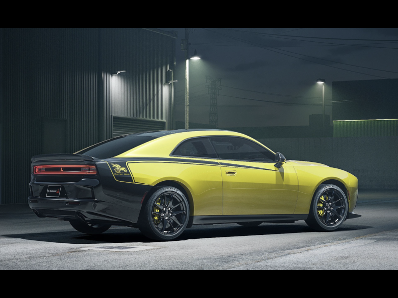 Dodge Charger Super Bee Launch Edition бензин 2027 id-1008854 Купить Dodge Charger Super Bee Launch Edition бензин 2027 id-1008854 в Киеве, Фото №1