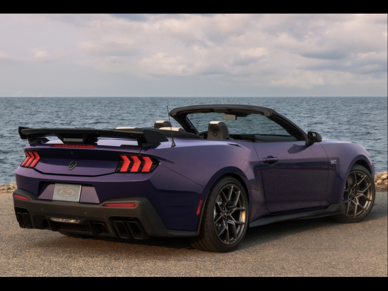 Купить Ford Mustang Dark Horse SC Convertible бензин 2027 id-1008857 в Киеве, Фото №1