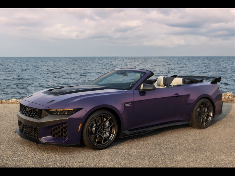 Ford Mustang Dark Horse SC Convertible бензин 2027 id-1008857