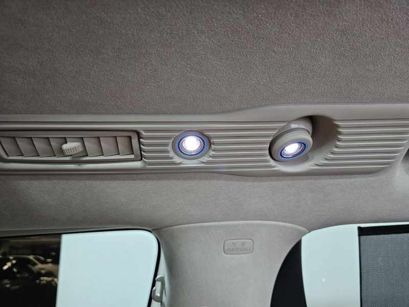 Denza D9 EV AWD электро 2022 id-1008928 Купить Denza D9 EV AWD электро 2022 id-1008928 в Киеве, Фото №26