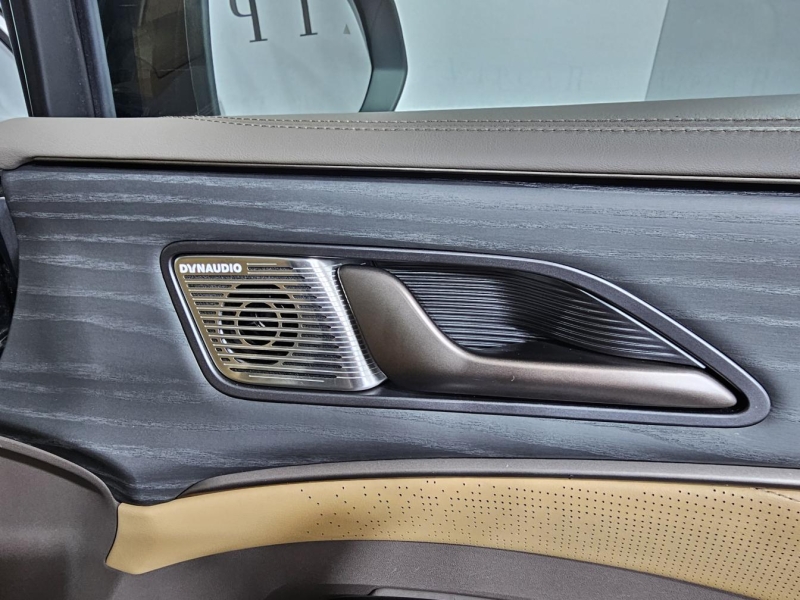 Denza D9 EV AWD электро 2022 id-1008928 Купить Denza D9 EV AWD электро 2022 id-1008928 в Киеве, Фото №34