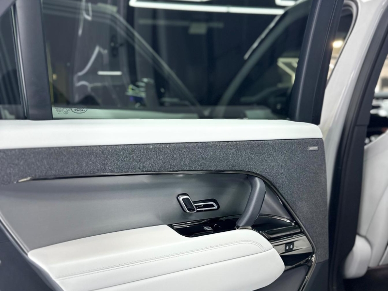 Купить Land-Rover Range-Rover Sport дизель 2023 id-1008975 в Киеве, Фото №9