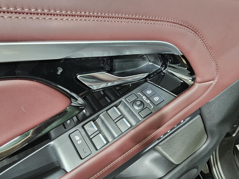 Land-Rover Range-Rover Evoque Autobiography Mild Hybrid 2022 id-1008974 Купить Land-Rover Range-Rover Evoque Autobiography Mild Hybrid 2022 id-1008974 в Киеве, Фото №30