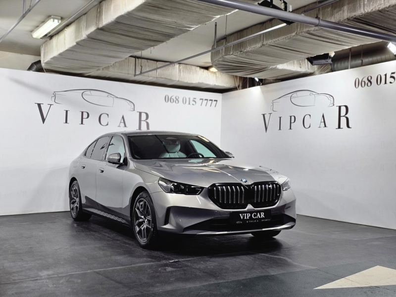 Купить BMW 5-Series 520 i Mild Hybrid 2025 id-1009034 в Киеве, Фото №1