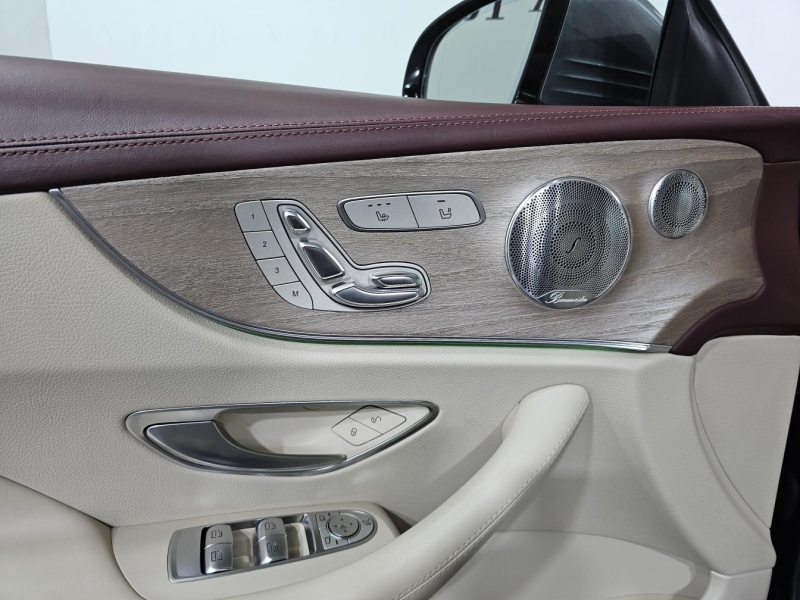 Купить Mercedes-Benz E 400 Coupe 4matic бензин 2017 id-1009040 в Киеве, Фото №21