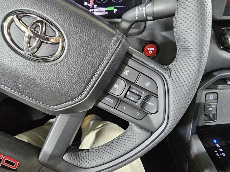 Toyota Tundra TRD PRO гибрид 2026 id-1009041 Купить Toyota Tundra TRD PRO гибрид 2026 id-1009041 в Киеве, Фото №55