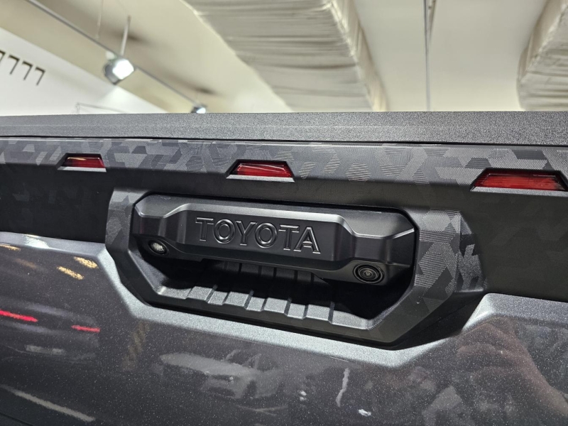 Купить Toyota Tundra TRD PRO гибрид 2026 id-1009041 в Киеве, Фото №15