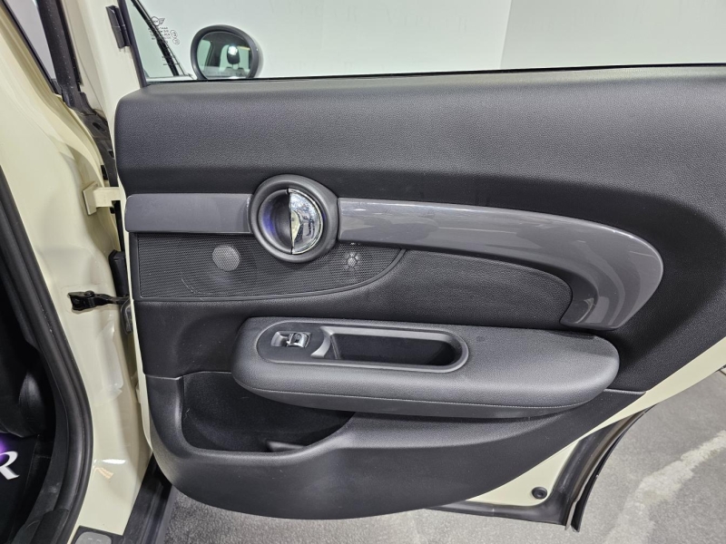 Купить Mini Cooper Clubman бензин 2016 id-1009086 в Киеве, Фото №17