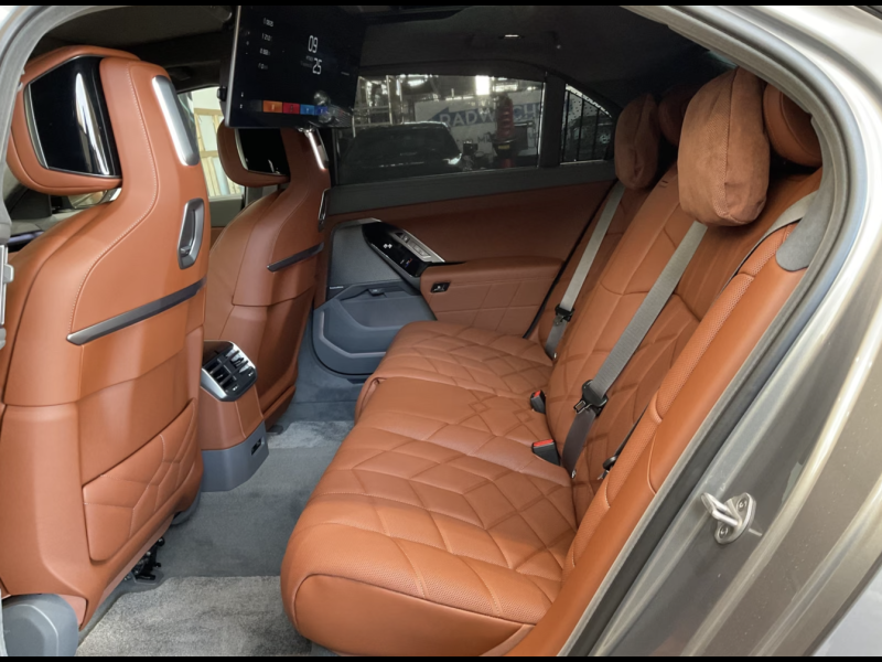BMW 7-Series 740 xDrive бензин 2026 id-1009119 Купить BMW 7-Series 740 xDrive бензин 2026 id-1009119 в Киеве, Фото №7