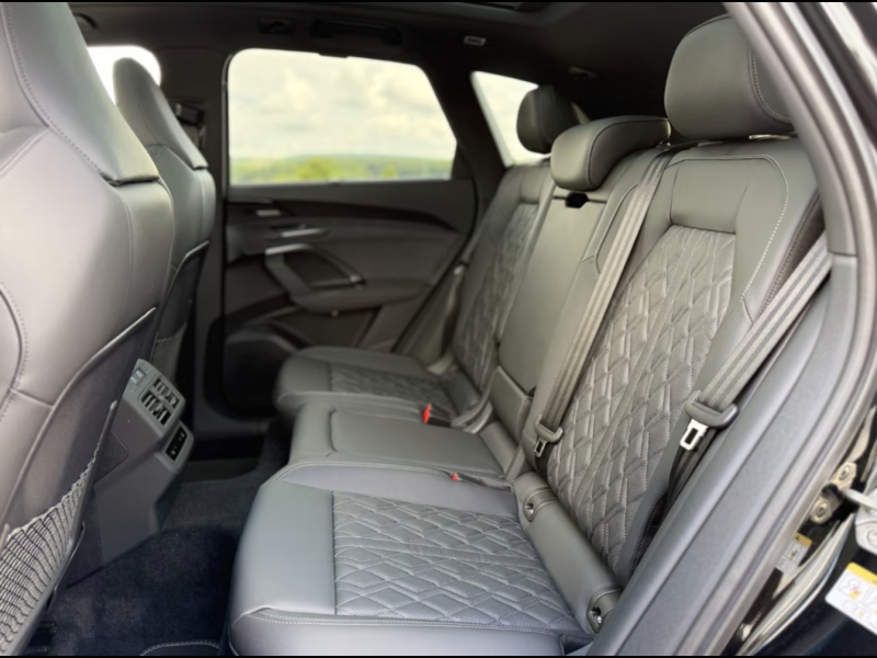 Audi SQ5 Mild Hybrid 2026 id-1009132 Купить Audi SQ5 Mild Hybrid 2026 id-1009132 в Киеве, Фото №8
